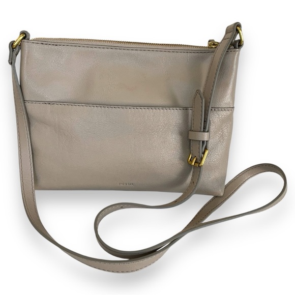 FOSSIL FIONA GREY LEATHER GOLD HARDWARE CROSSBODY BAG - Picture 1 of 5